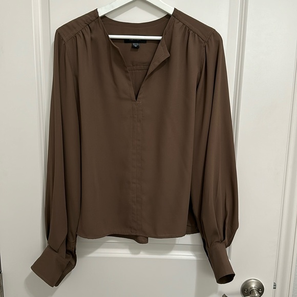 Karen Kane Tops - Karen Kane Brown Long-Sleeve V-Neck Blouse